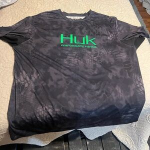 Huk performance fishing shirt